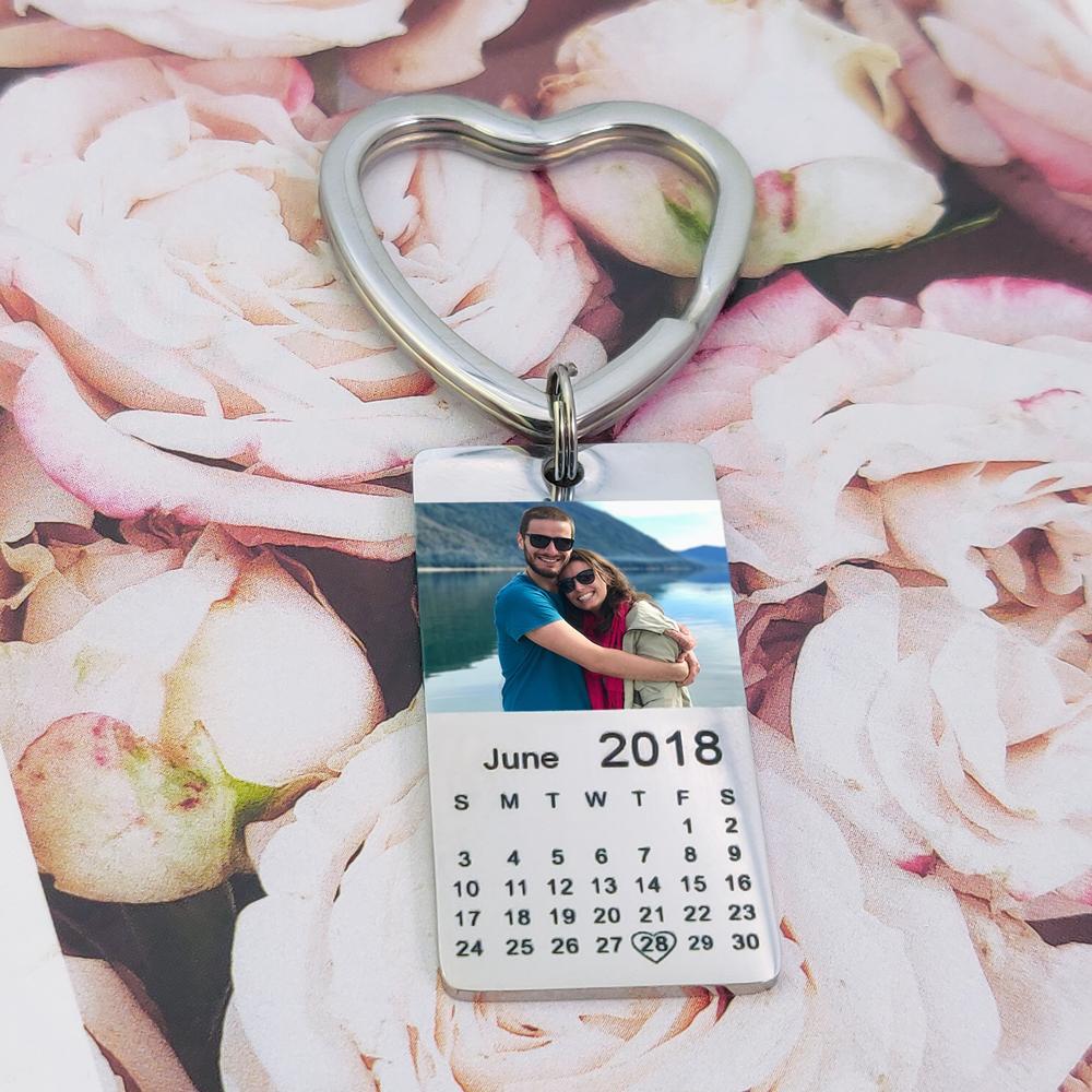 Mother's Day Gift personalized colour photo calendar keychain love date gift