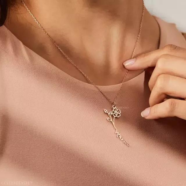 Mother's Day Gift Dainty Name Necklace With Birth Flower