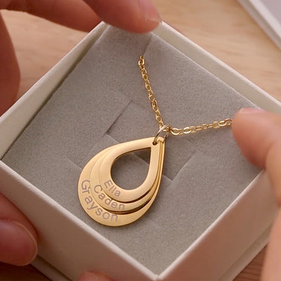 Christmas Gift ’Engraved Drop Shaped Family Necklace