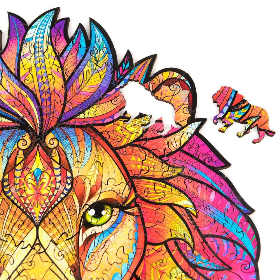 Wooden Jigsaw Puzzle Mysterious Lion