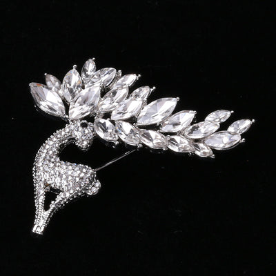 3A Cz With Vintage Deer Brooch